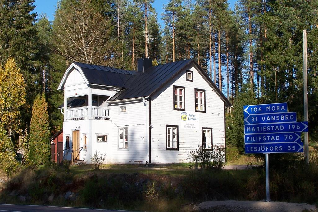 Bed and Breakfast Route 26 Laxtjärn Esterno foto